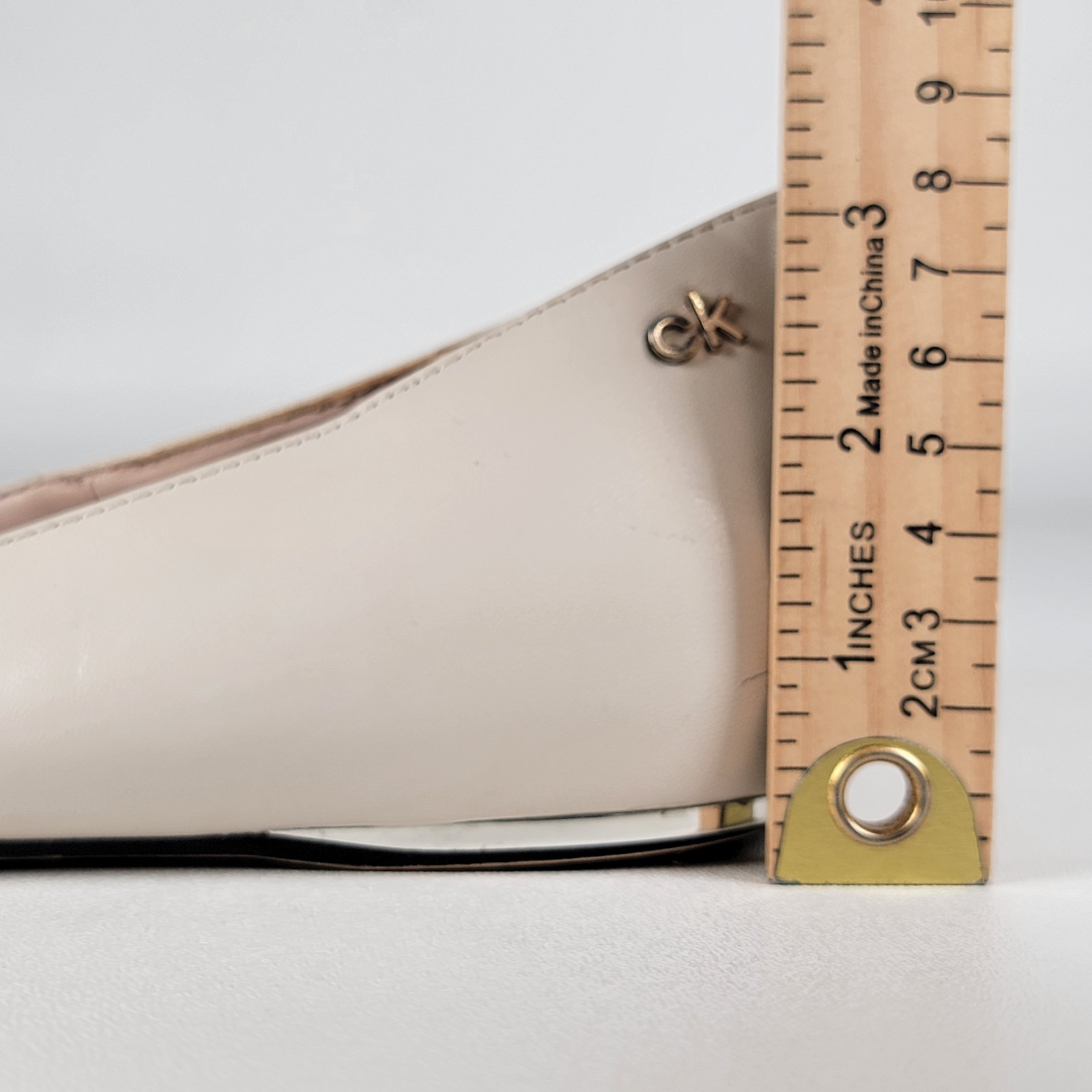 Calvin Klein Collection Women's 7.5 M Leather Ballet Flats  Biege thumbnail 10