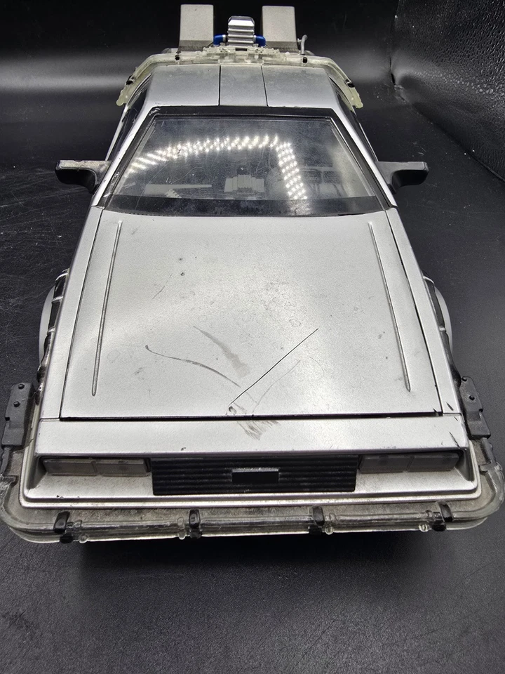 Diamond Select Back to The Future Part II 30th Anniv 1/15 Iced Time Machine - Image 4 of 4