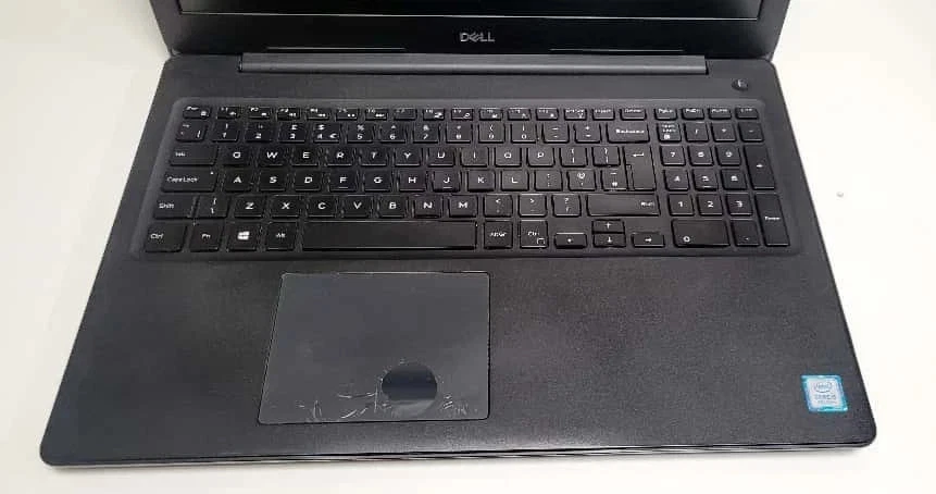 Dell Latitude 3590 · i5-7200U · 4GB · 256GB, photo 4 of 5