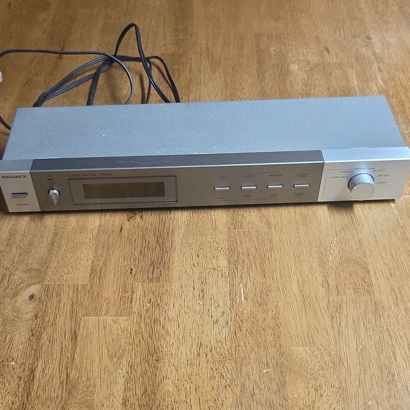 Magnavox Audio Digital Timer FM3234SL01 120V 60Hz