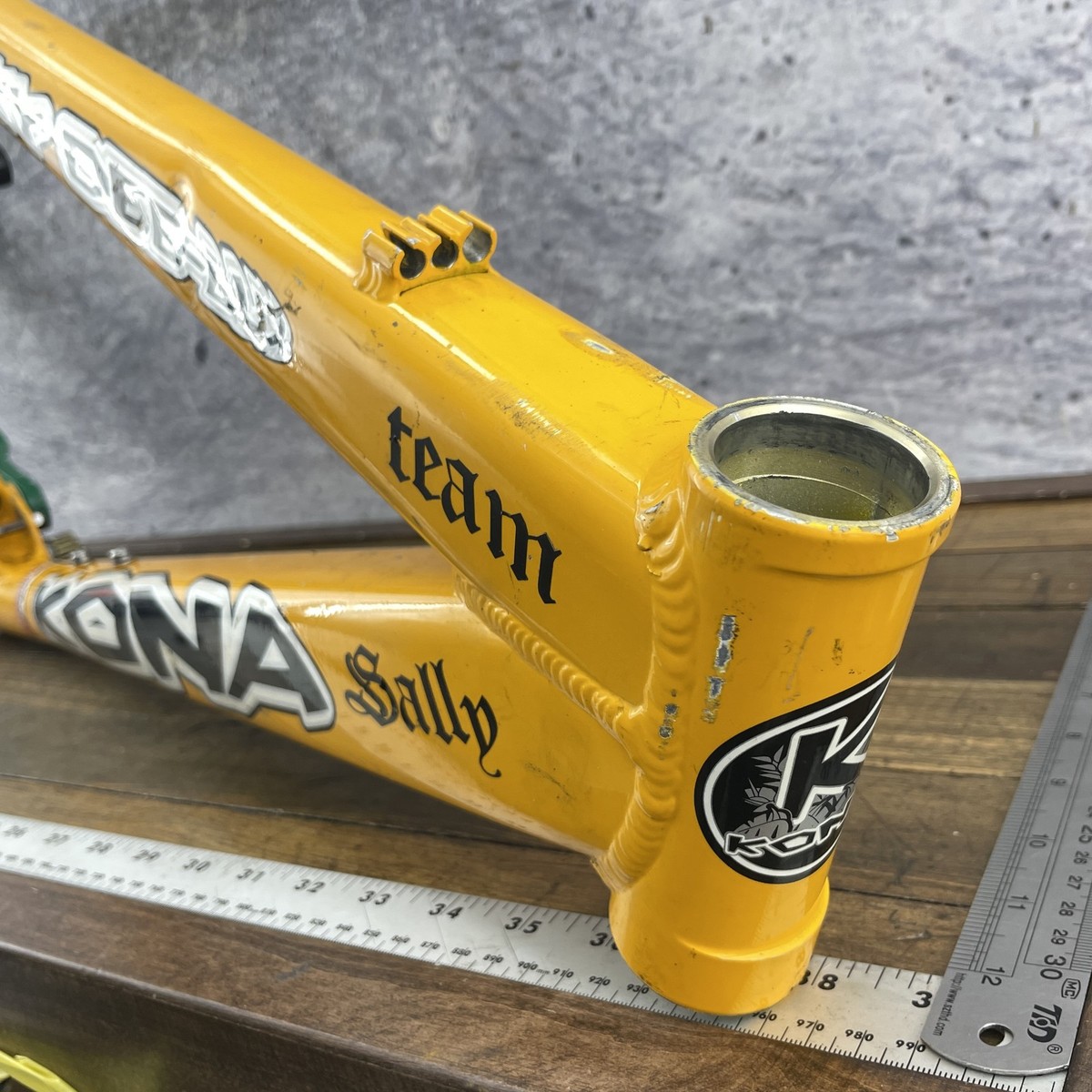 Vintage Kona Stinky Dee-Lux Frame 18in Aluminum Freeride DH 90s