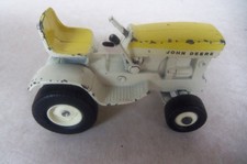 JOHN DEERE 140 LAWN & GARDEN TRACTOR PATIO APRIL YELLOW ERTL Vintage Farm Toy