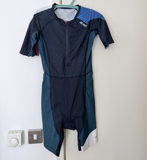 2XU women Short Sleeve M