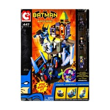 Art Asylum Action Figures Batman Batcave VG/Mint