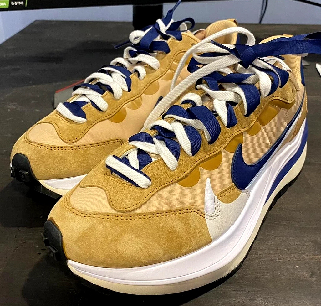 sacai x vaporwaffle tan navy
