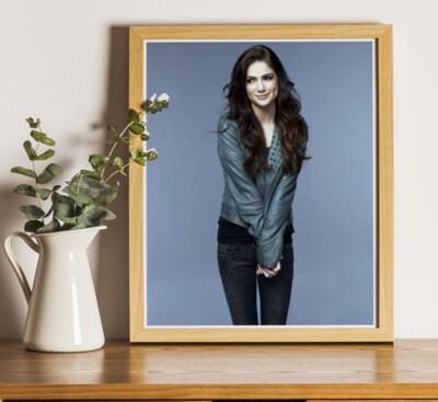 Menschliches Ziel Janet Montgomery: 10''x8'' professionelles Foto