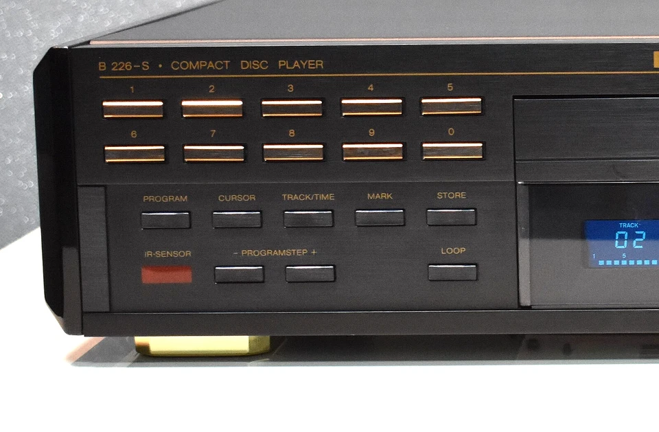 REVOX B226-S High End CD-Player mit BDA und revidiert Top Zustand - Bild 2 von 4