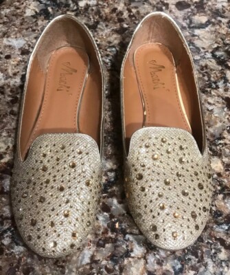 Machi Women's Gold Sequins Flag Shoes Size 8.5 Great Condition | eBay