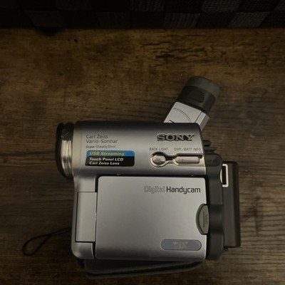 Sony Digital Handycam DCR-TRV14E Camcorder mit Zeiss Vario Sonnar