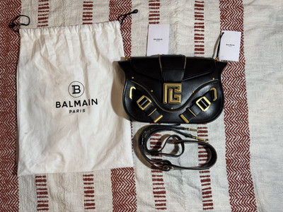 Balmain B-Buzz 23 Shoulder Bag   Black Leather with Gold Hardware (NWT)