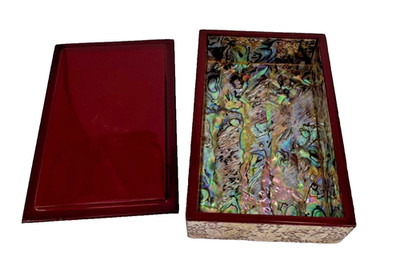Najeon Chilgi Korean Lacquerware Butterfly Mother Of Pearl Trinket Box New (LK)