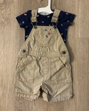 Carter's Boy's Size 12 Months Beige Shortalls With Top With Little Bug Pattern