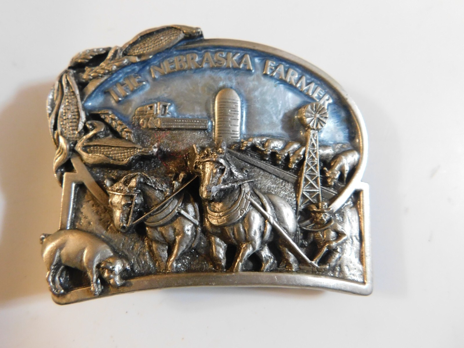 SISKIYOU 1984 NEBRASKA FARMER PLOWING WITH HORSES PIG CORN CATTLE BELT BUCKLE