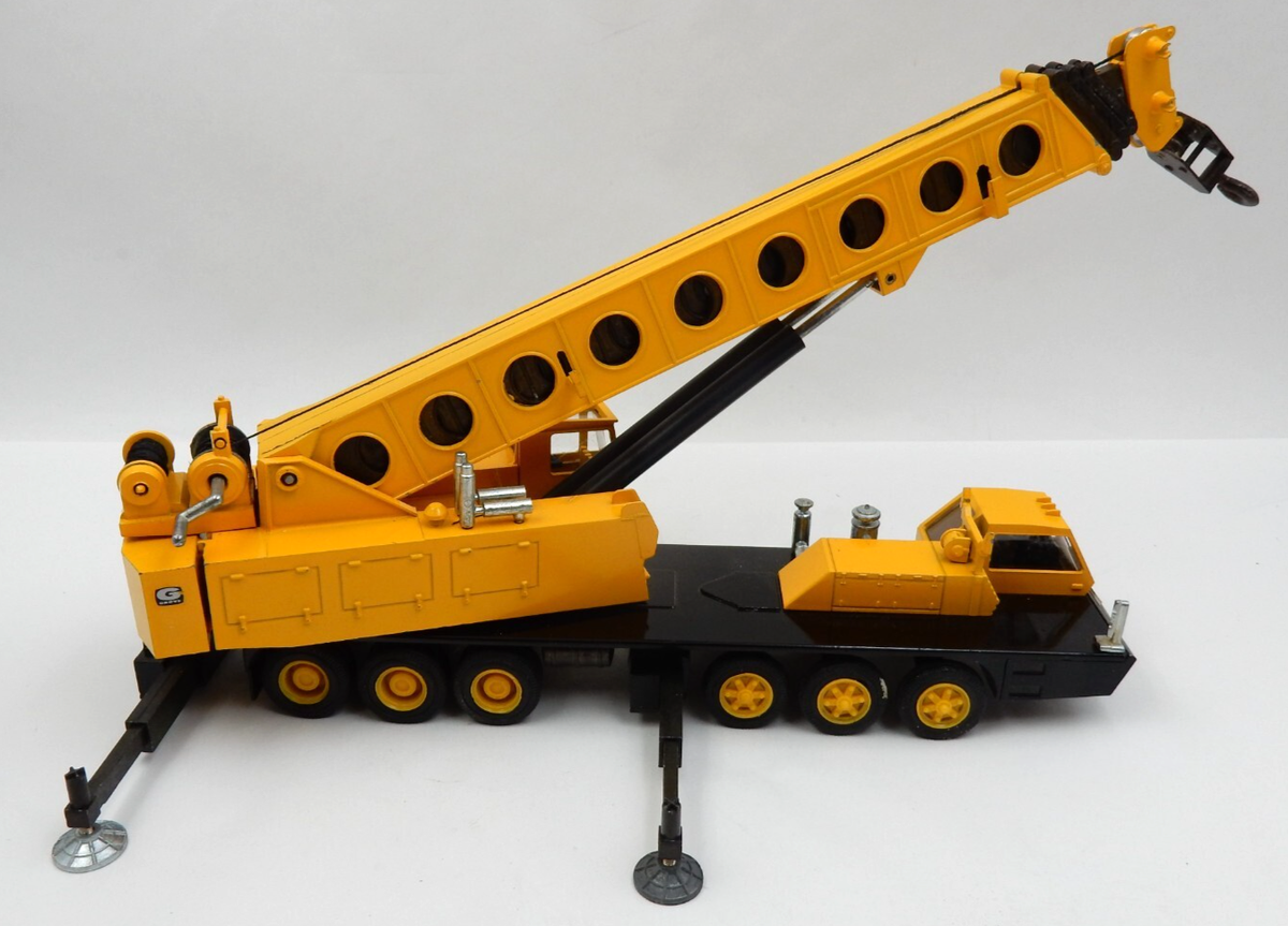 VINTAGE GROVE TM1275 MOBILE CONSTRUCTION CRANE ~ 1/55 SCALE