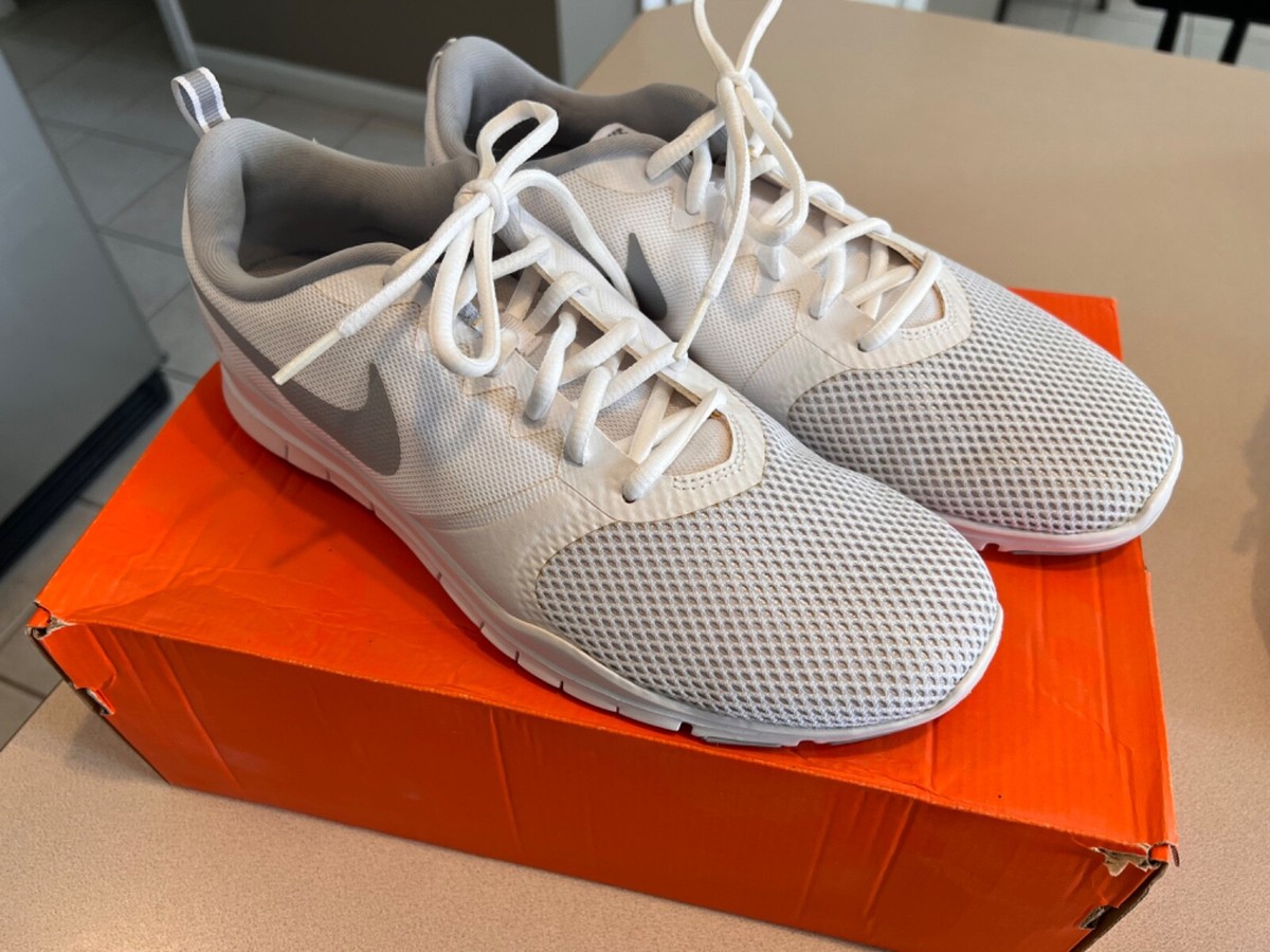 nike flex essential tr women's white
