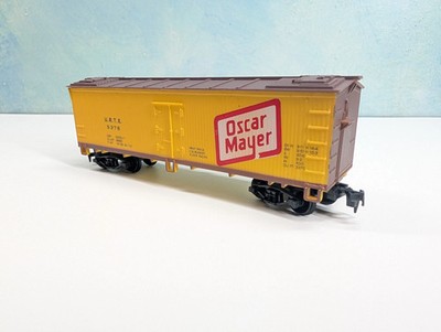 Life-Like HO Scale Billboard Reefer Oscar Mayer URTX #5376 READ