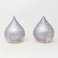 Set Di 2 Lampade LED A Goccia Fiori Con Frase H. 15Cm Viola Vetro Formano