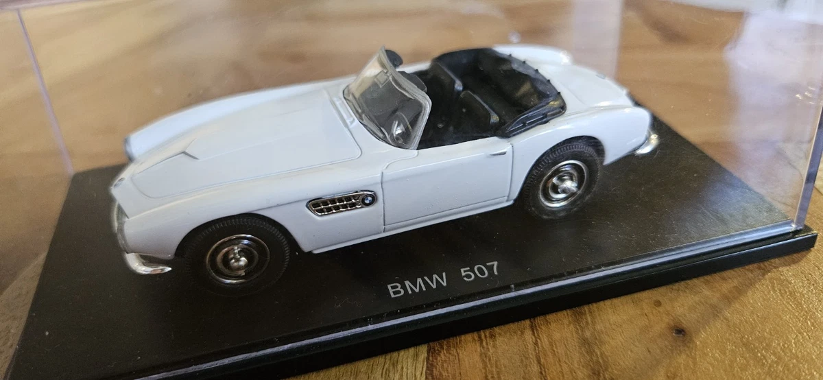 Miniature 1/43 - BMW 2002 Cabriolet - MINICHAMPS 1:43