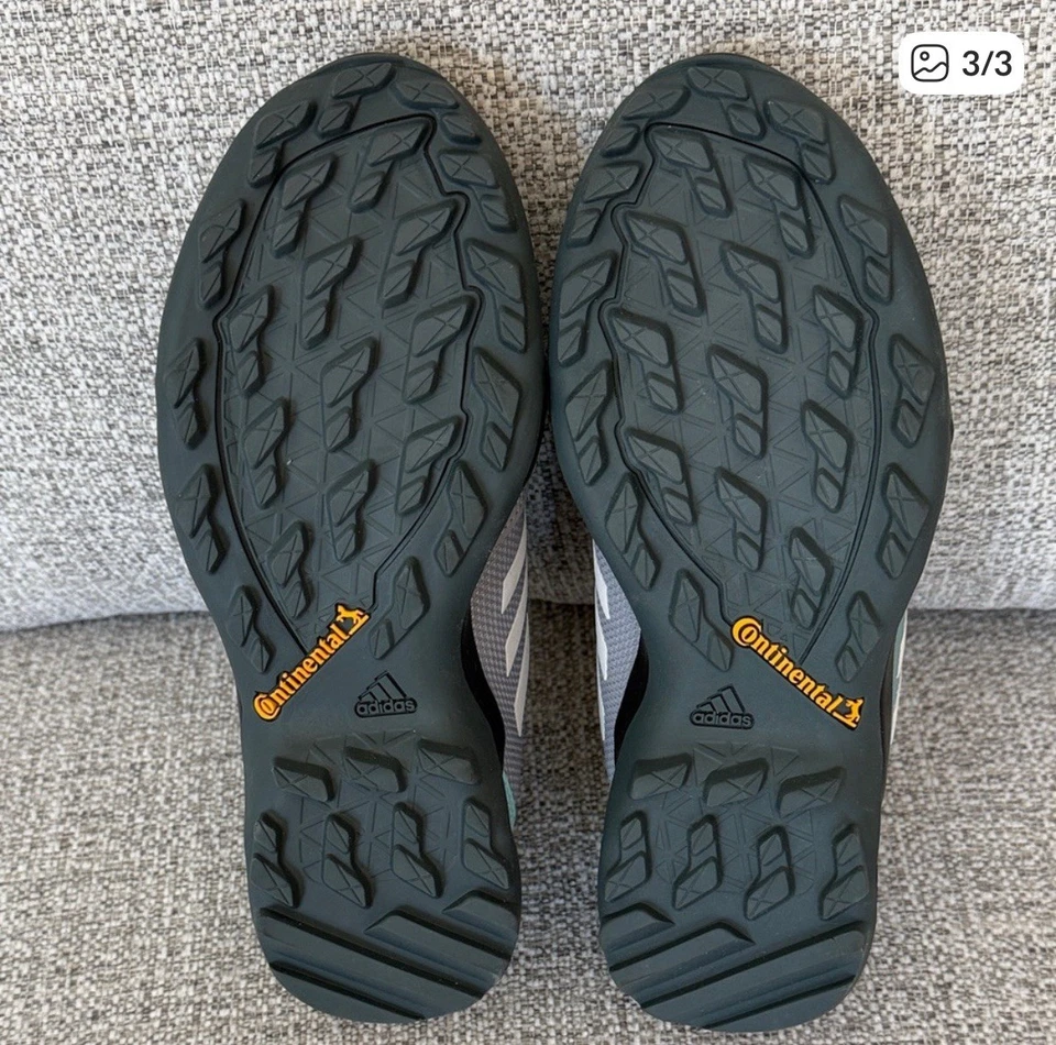 Zapatos para mujer Adidas Terrex Free Hiker, talla 6,5 Foto 3 de 4