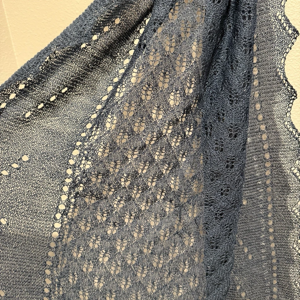 NUEVO CON ETIQUETAS Mantón Conexión Peruana 21” x 68” Delicado Zafiro Azul Bebé Alpaca Foto 3 de 4