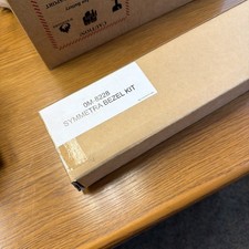 APC 0M-8228 Symmetra Bezel Kit, New/Sealed