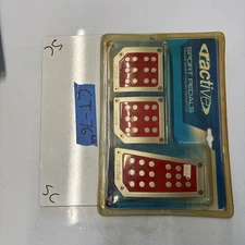 Ractive TP502RD Sport Pedals Red Aluminum Racing Car Foot Rest Set Universal