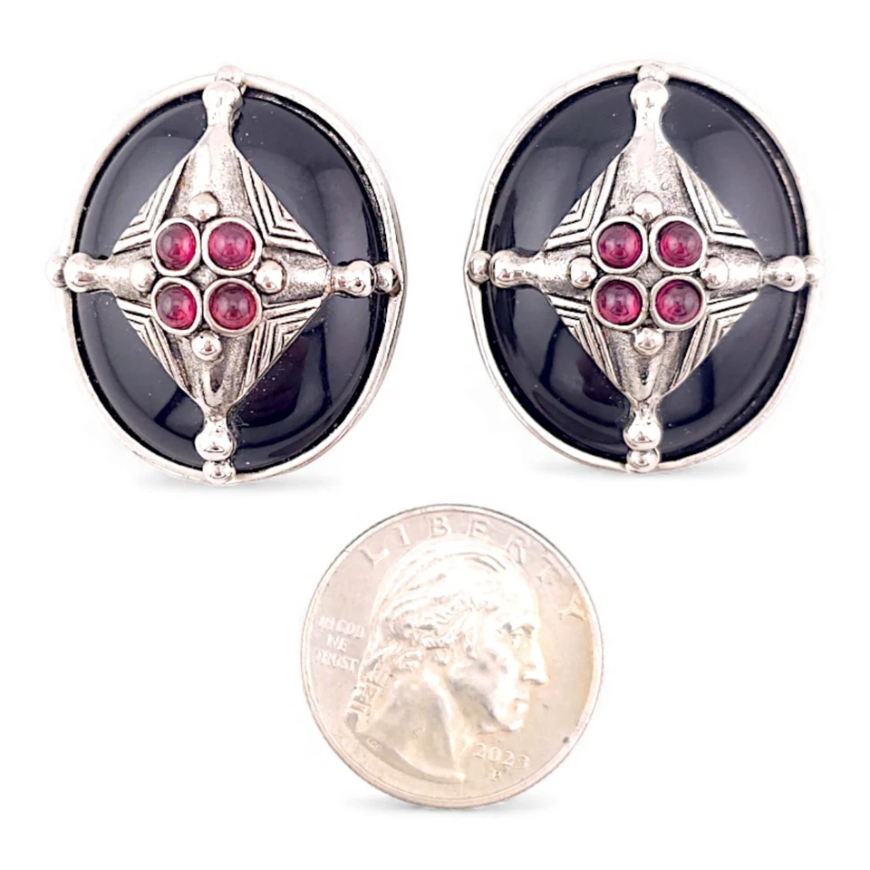 Pendientes Cruz Granate Gótico y Esmalte Negro Clip Tono Plata BOHO Foto 2 de 3