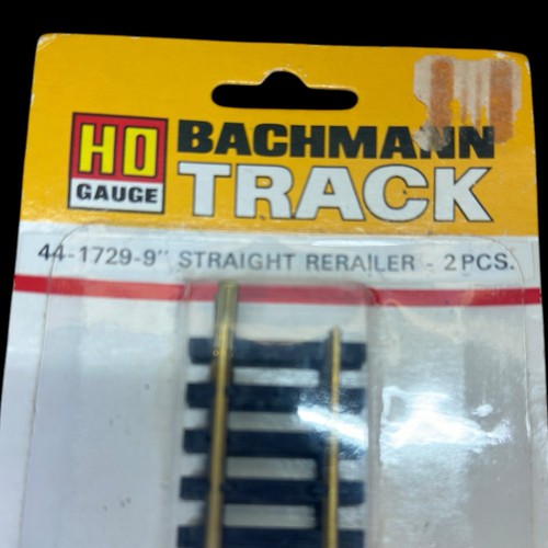 Bachman Train Track 44-1729-9 Straight Railer- 2 Pcs HO Gauge Model Train Part - Picture 2 of 7