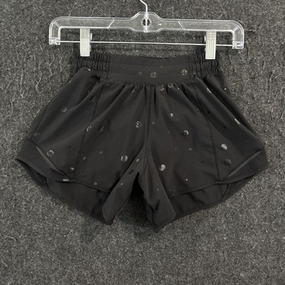 Lululemon Hotty Hot Low-Rise Shorts Women's 2 Black All Over 4'' Elastic Waist