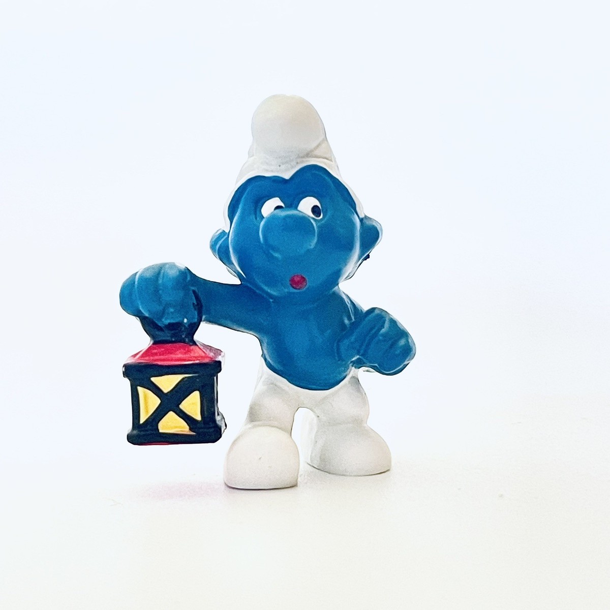 Smurfs Lantern Smurf 20024 PVC Figure Vintage 1970s Original Smurf