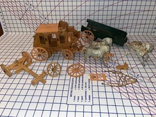 Roy Rogers Fix it Stage Coach and Buckboard for parts, restoration