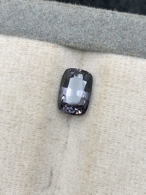 Stunning 1.90 carats Spinel From Burma | 8.8x6.0x4.1mm