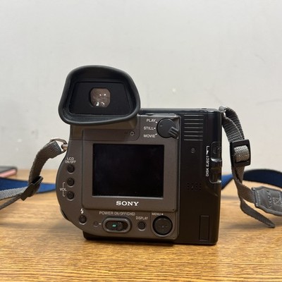 Sony Mavica MVC-FD95 Digital Camera – 2.1MP, 20x Zoom | eBay