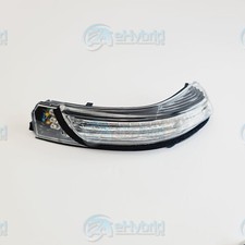 TOYOTA AVENSIS INDICATOR MIRROR LAMP TURN SIGNAL RIGHT SIDE REPEATER 81730-05070