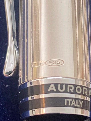 Aurora Ipsilon 925 Sterling Silver Fountain Pen - Made in Italy - Picture 10 of 15