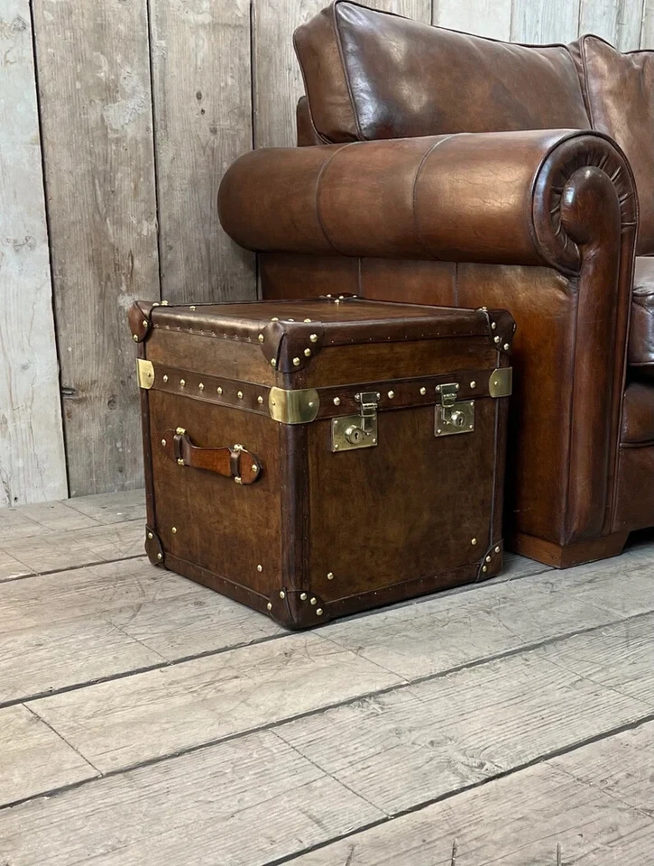 Handmade Wooden Leather Storage Trunk Coffee Table Perfect Christmas Gift - Image 4 of 4