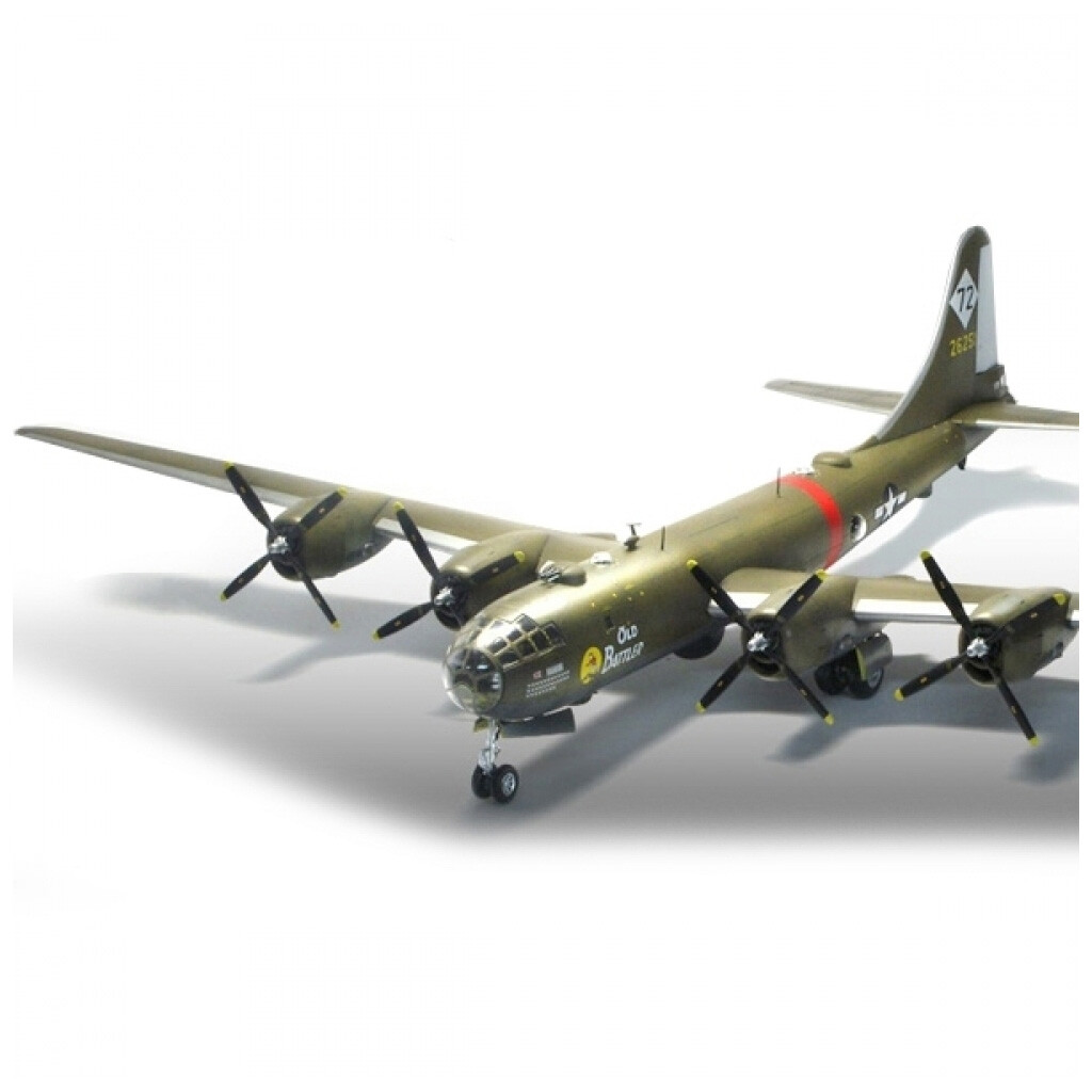 (未使用･未開封品)　1/72 USAAF B-29A&quot;OLD BATTLER&quot; #12517 ACADEMY f4u0baa Amazon.com: Academy USAAF B-29A 