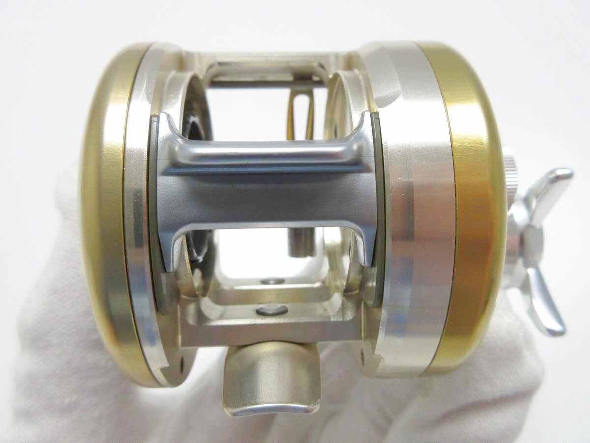 Daiwa Millionaire CV-Z 205 リール Daiwa Millionaire CV-Z 205 Body Bait Reel Fishing /AT4450/11