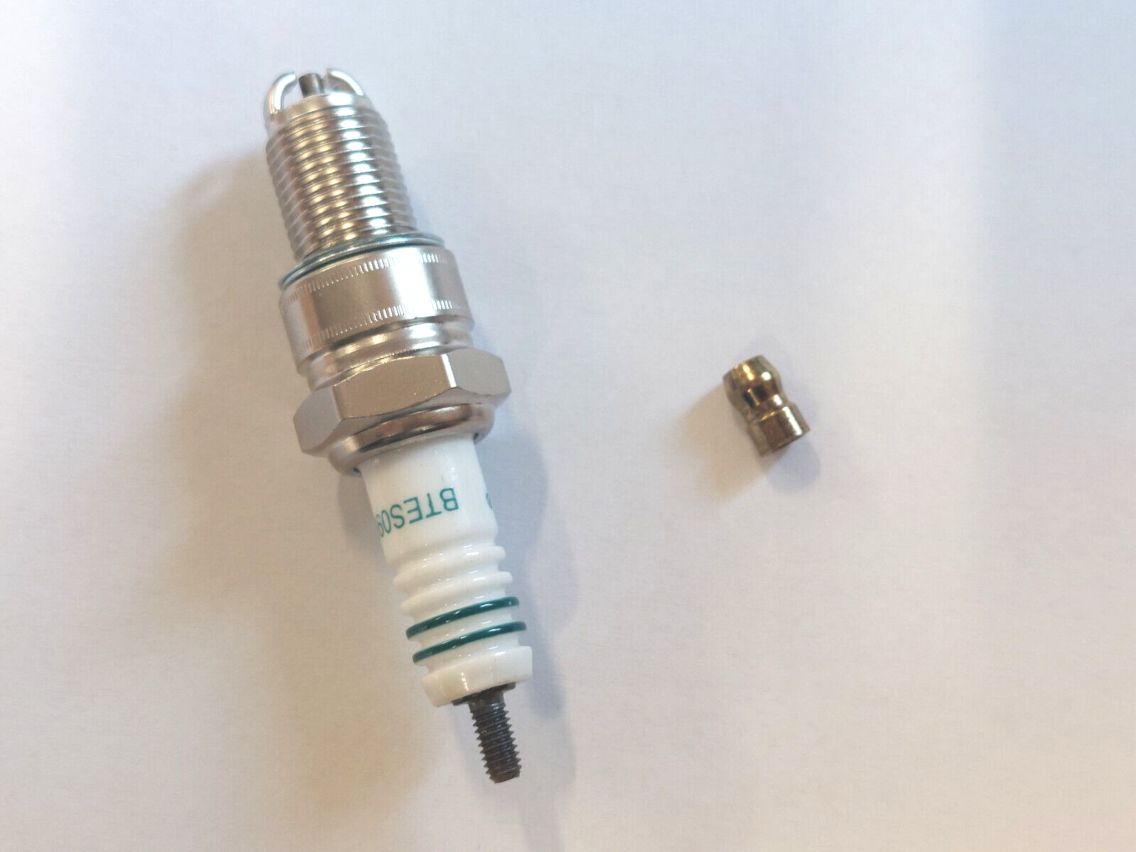 Dual Electrode Spark Plug For Royal Enfield Classic Bullet UCE B5 C5