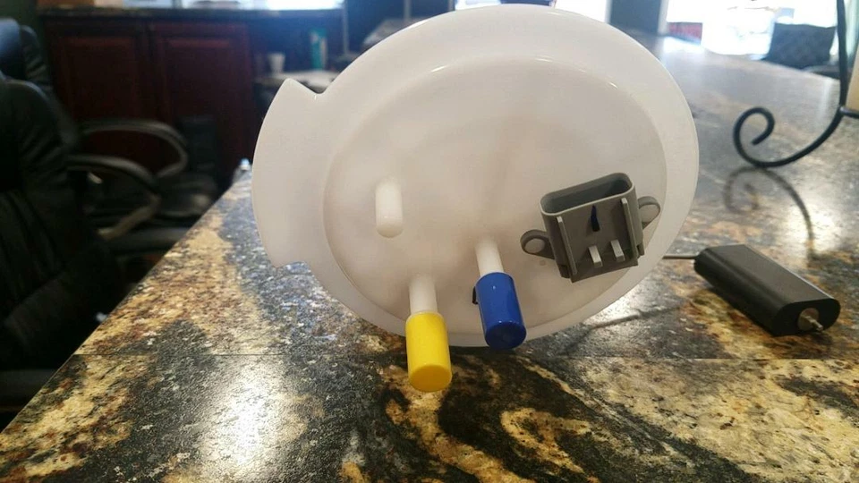 for CHRYSLER TOWN & COUNTRY VOYAGER DODGE CARAVAN GRAND CARAVAN 2001-2003  - Image 2 of 4