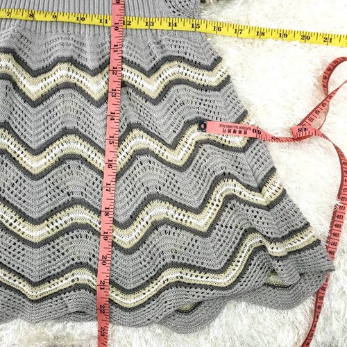 Crocheted Flutter Sleeve Grey Striped Blouse Square Neck Free People Small - Picture 9 of 9