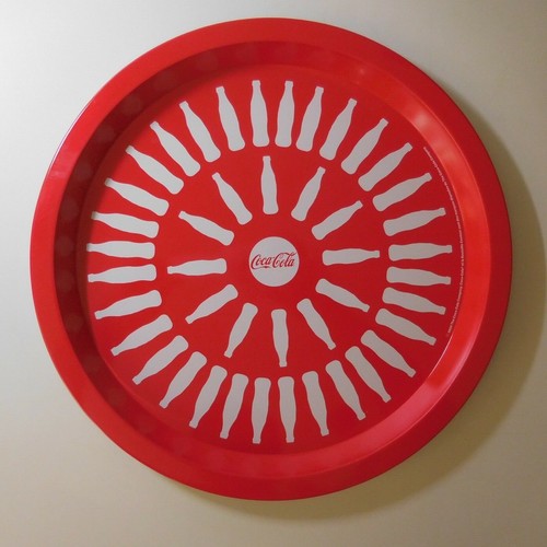 Plateau rond Coca-Cola rouge blanc vintage 2020 métal déco collection N8223 - Imagen 12 de 12