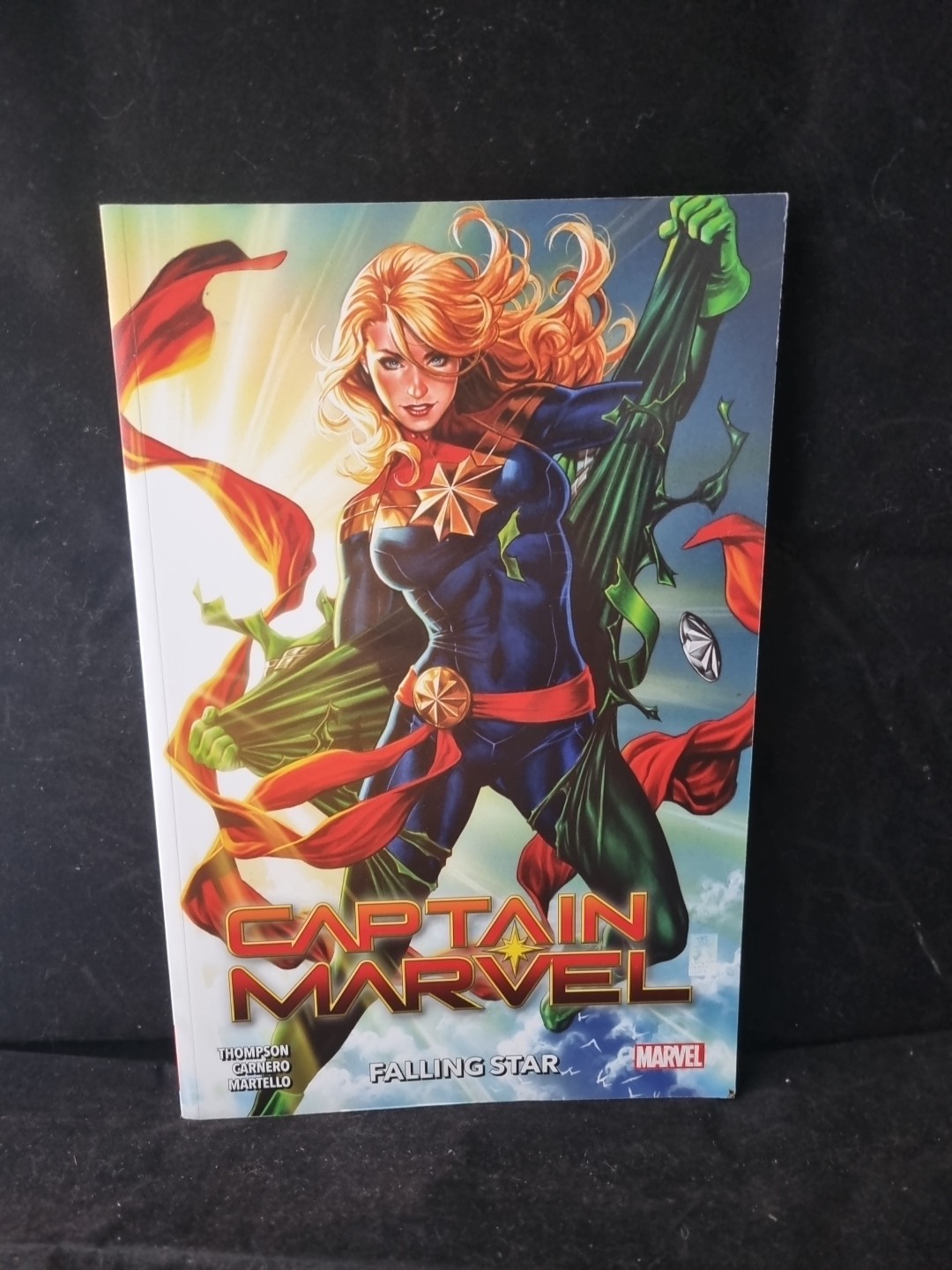 CAPTAIN MARVEL FALLING STAR GRAPHIC NOVEL PAPERBACK