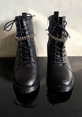 Jimmy Choo CRUZ 65 Crystal Embellished Leder Boots   Schwarz