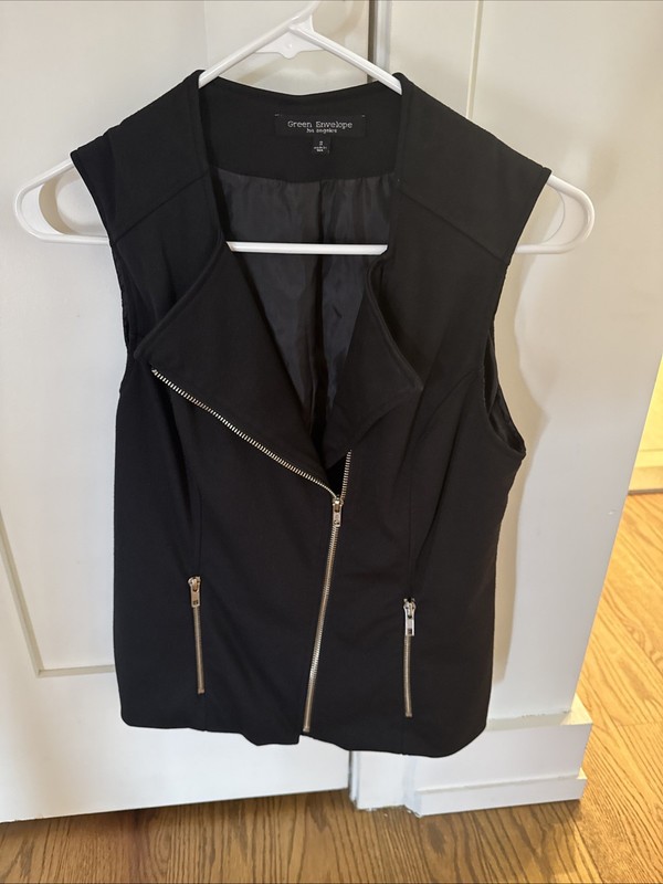 Green Envelope Black Women’s Vest Sz Small