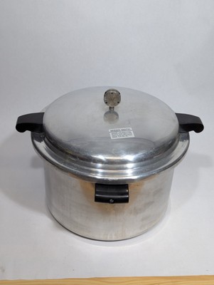 Vintage Mirro Matic 16 Qt Speed Deluxe Model Pressure Cooker Canner 16 Qt 0406