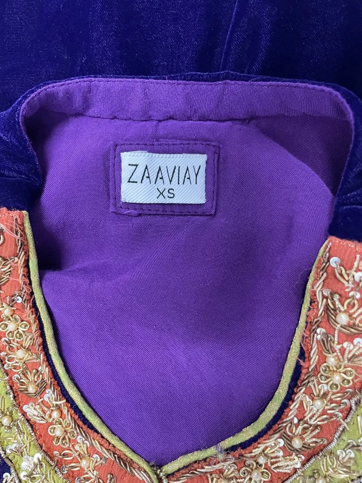 Traje Zaaviay Para Mujer 3 Piezas Terciopelo Shalwar Kameez XS Púrpura Dorado Bordado Pa Foto 3 de 3