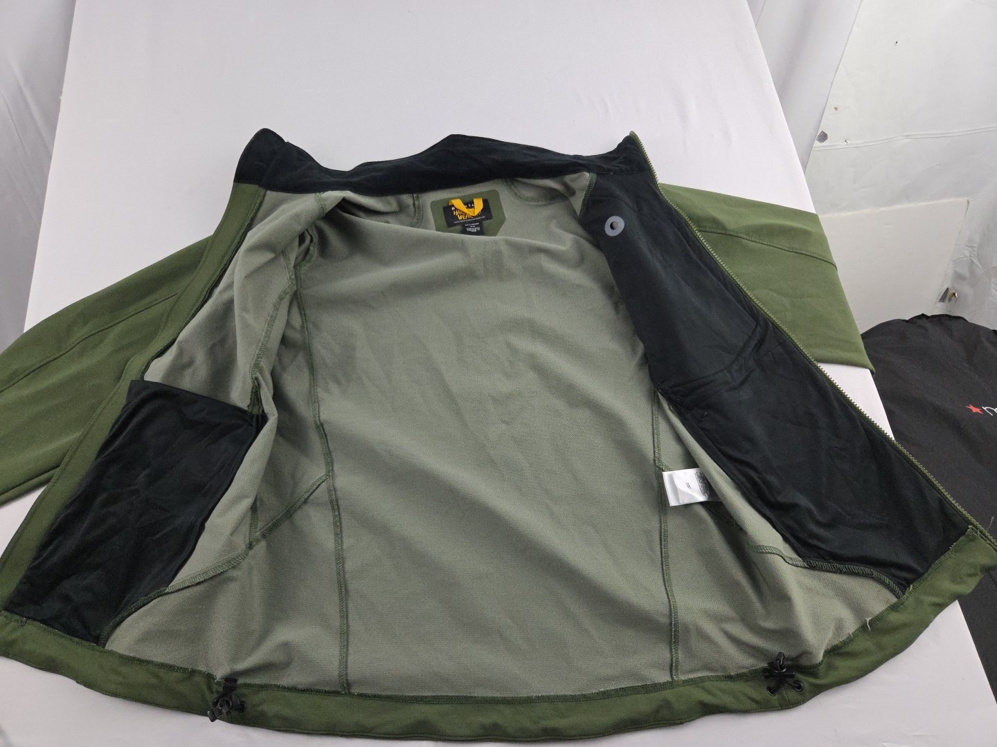 Mountain Hardware Mens Jacket Soft Shell Zip Fron… - image 7