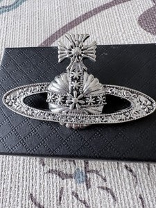 Vivienne Westwood Brooch | eBay
