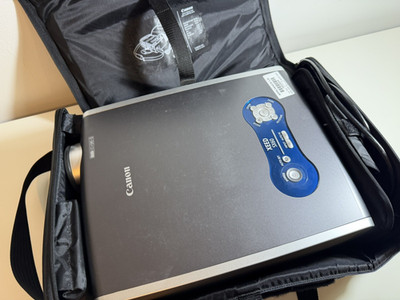 Canon XEED SX60 Projektor Ersatzteile Reparatur blau getönt Fehler Gehäuse Fernbedienung Handbuch Kabel